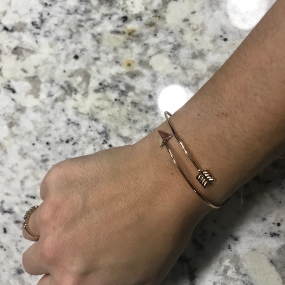 Arrow Bangle Bracelet Silver - Picture 5 of 5